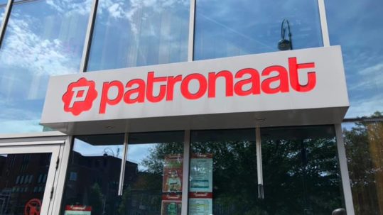 Patronaat nieuwe klant van Re-Act Acteurs