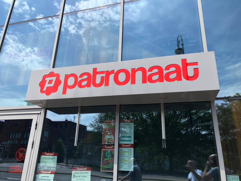 Patronaat nieuwe klant van Re-Act Acteurs